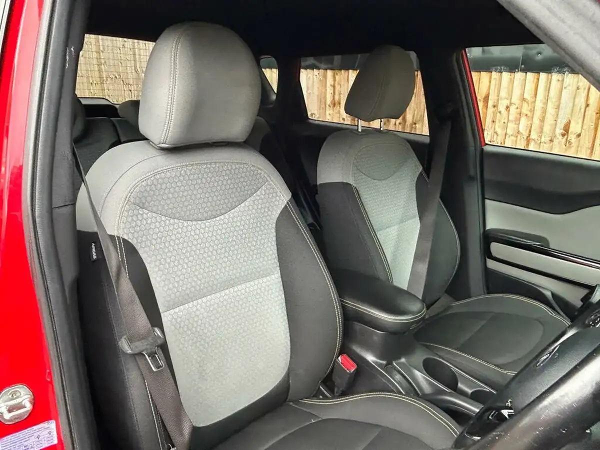 2016-kia-soul-16crdi-mixx-dct-big-21