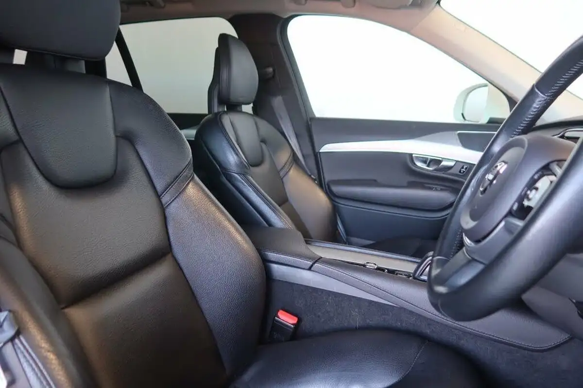 2021-volvo-xc90-20td-b5-momentum-big-13