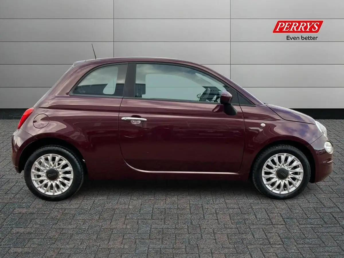 2021-fiat-500-10-lounge-big-2