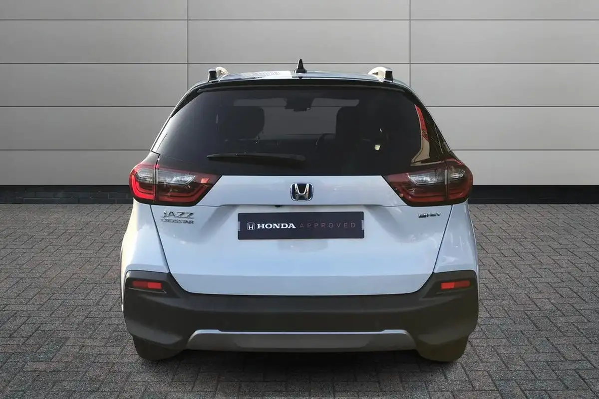 2024-honda-jazz-15-i-mmd-crosstar-advance-big-6