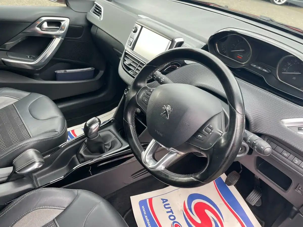 2016-peugeot-2008-crossover-12-puretech-allure-82bhp-big-10