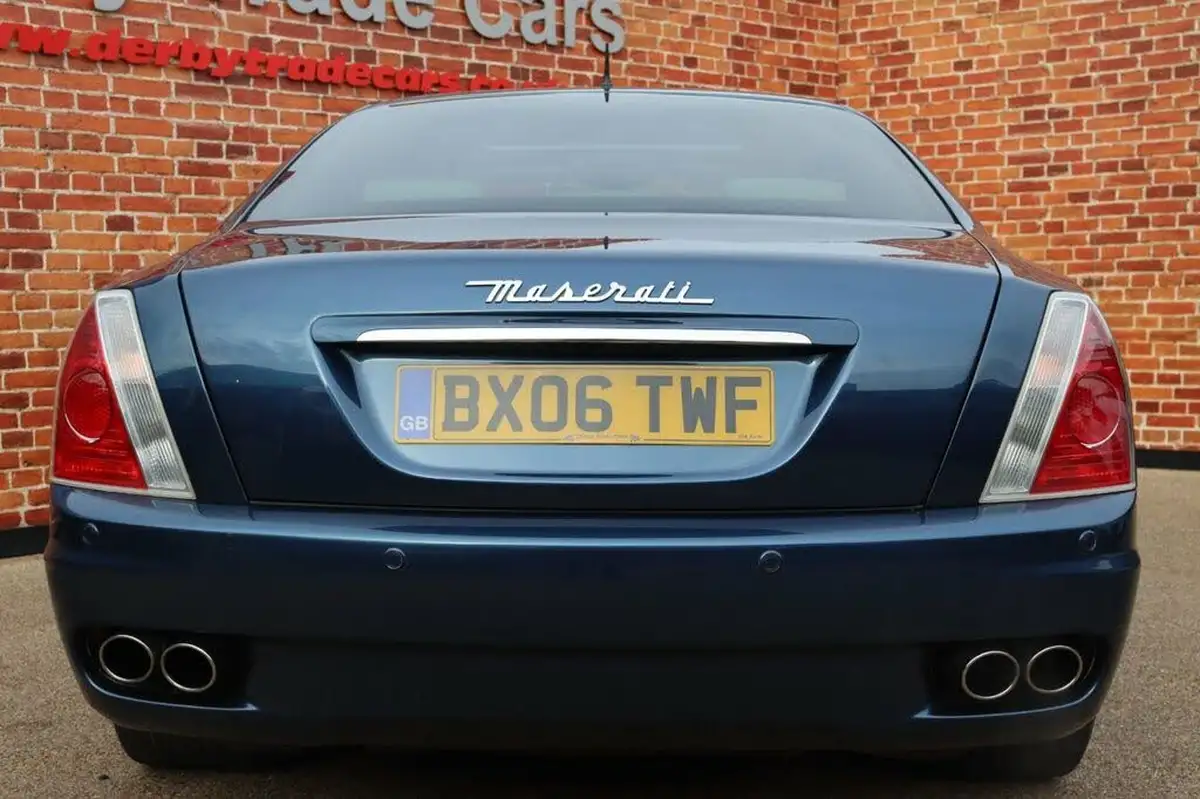 2006-maserati-quattroporte-42-seq-big-8