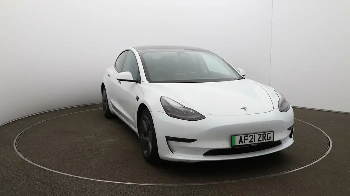 2021-tesla-model-3-e-long-range-4x4-big-33