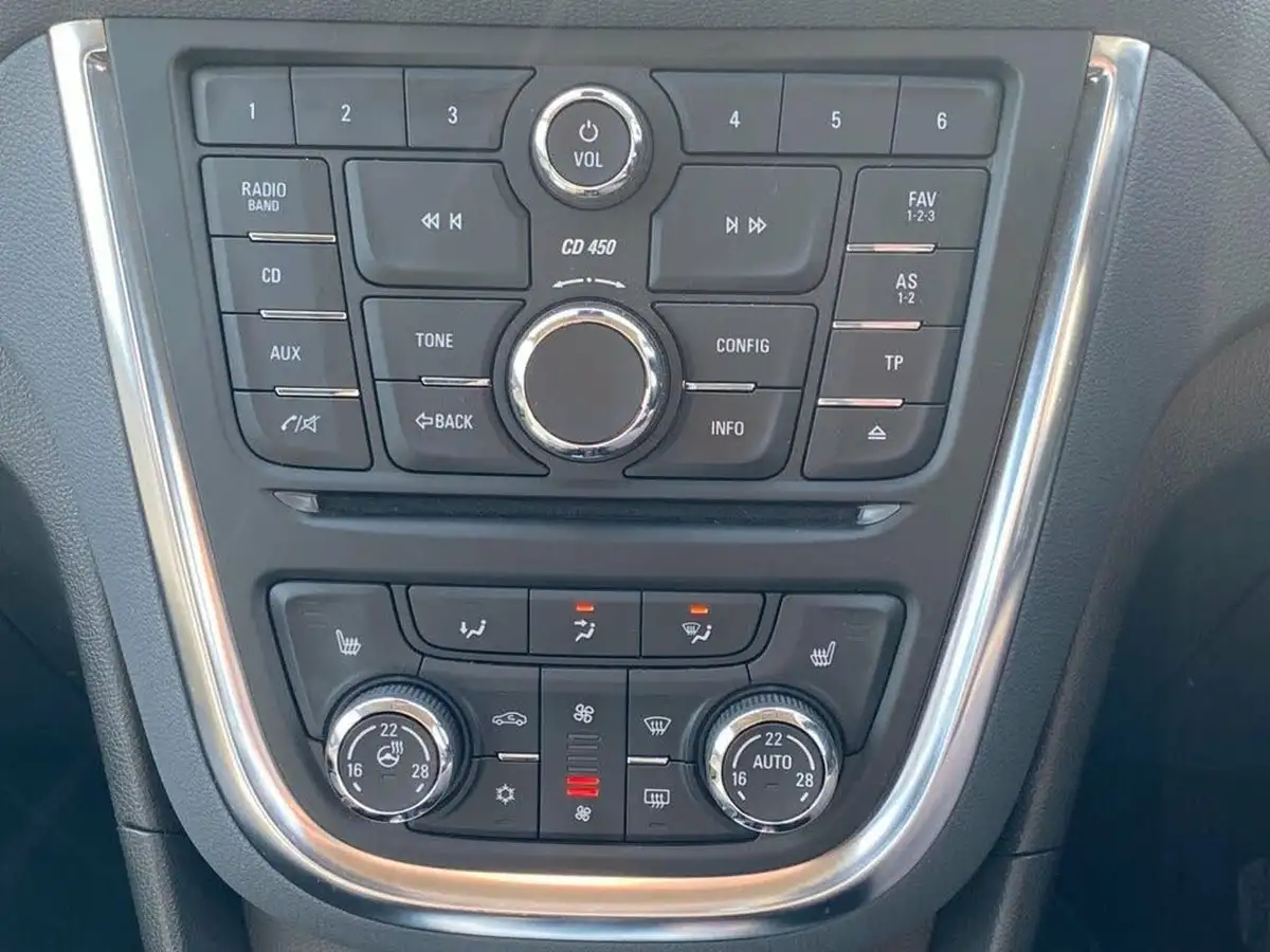 2015-vauxhall-mokka-17cdti-se-fwd-auto-big-45