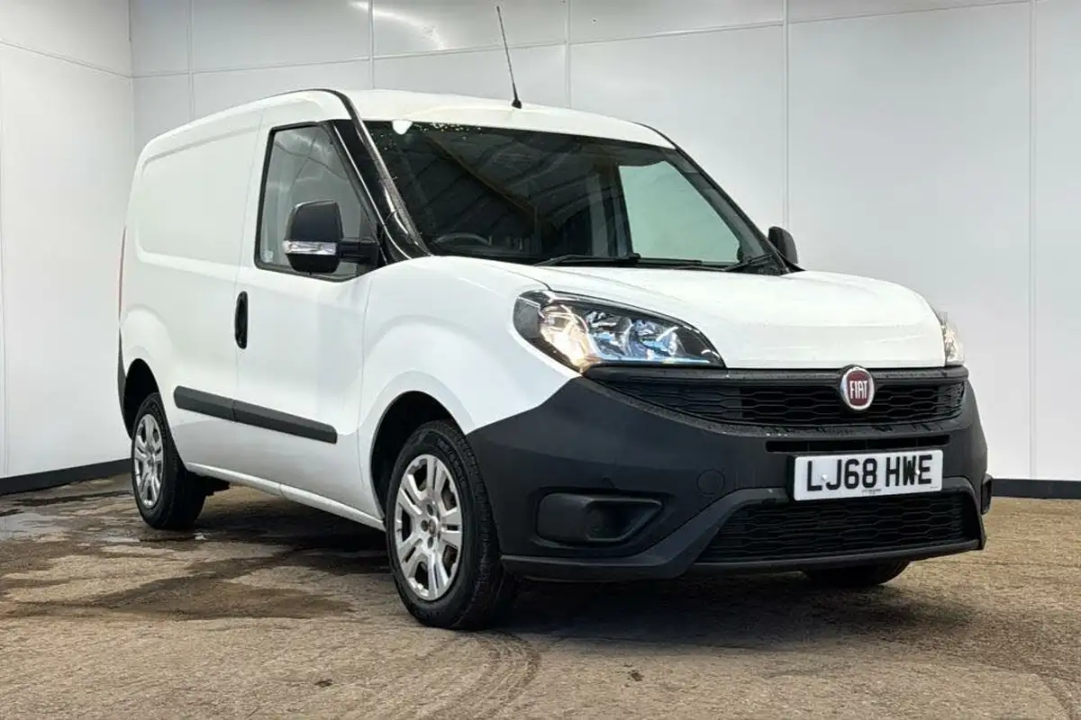 2018-fiat-doblo-cargo-13td-l1h2-big-0