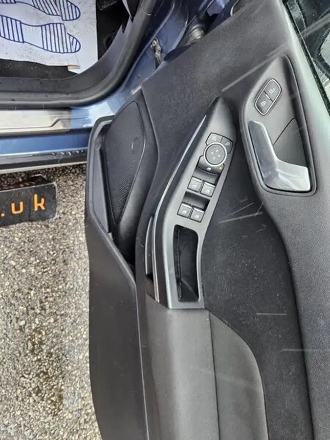 2019-ford-fiesta-10t-active-1-100ps-auto-big-13