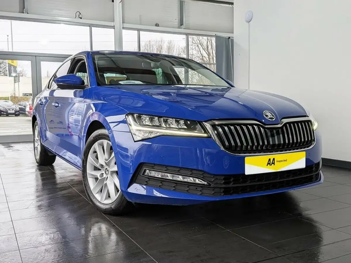 2020-skoda-superb-20tdi-se-technology-150ps-hatchback-big-1