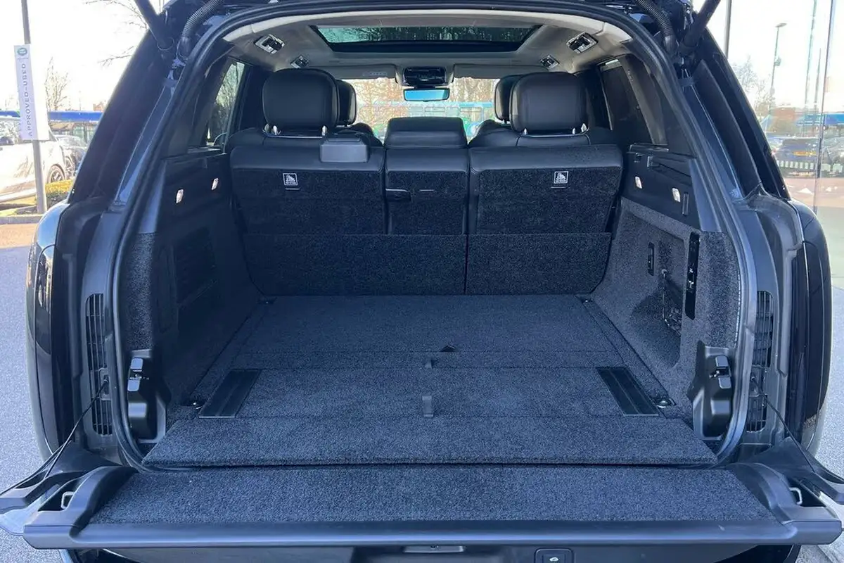 2023-land-rover-range-rover-30-d350-sv-big-30
