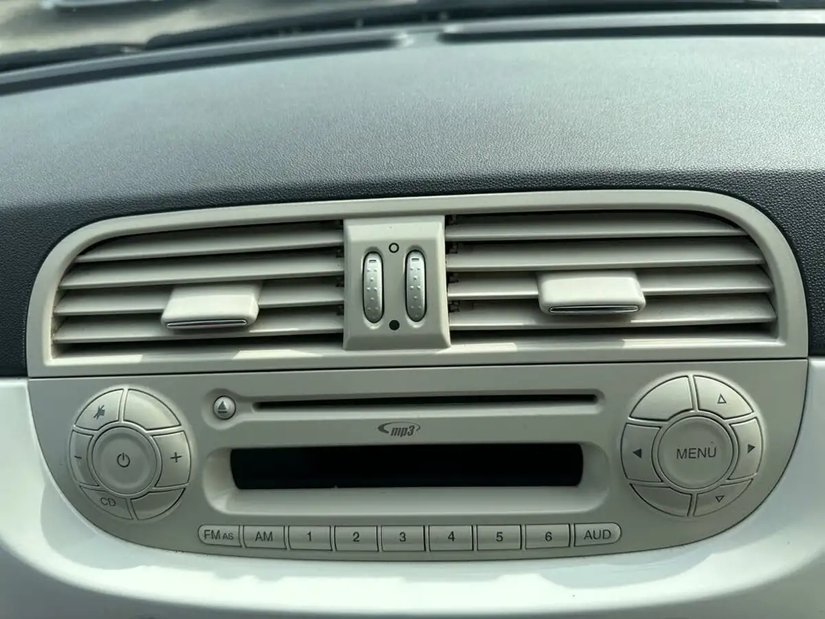 2014-fiat-500c-12-pop-big-24