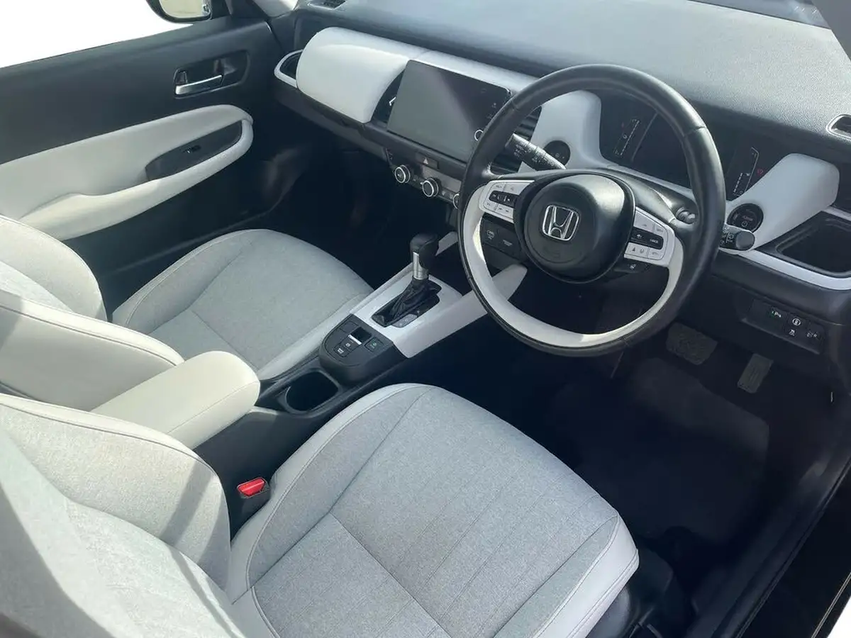 2021-honda-jazz-15-i-mmd-ex-107ps-big-4
