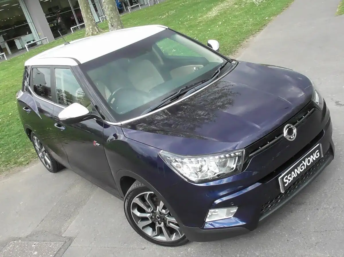2015-kgm-ssangyong-tivoli-16td-elx-4x4-big-2
