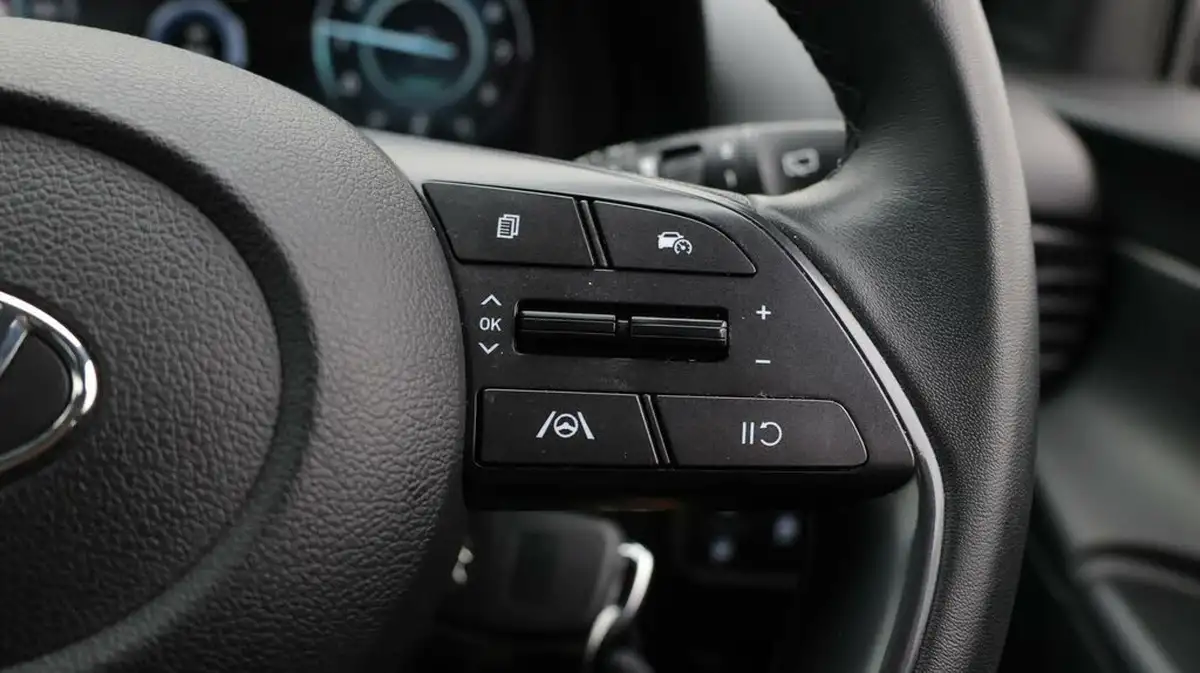2022-hyundai-bayon-10-t-gdi-se-connect-big-25