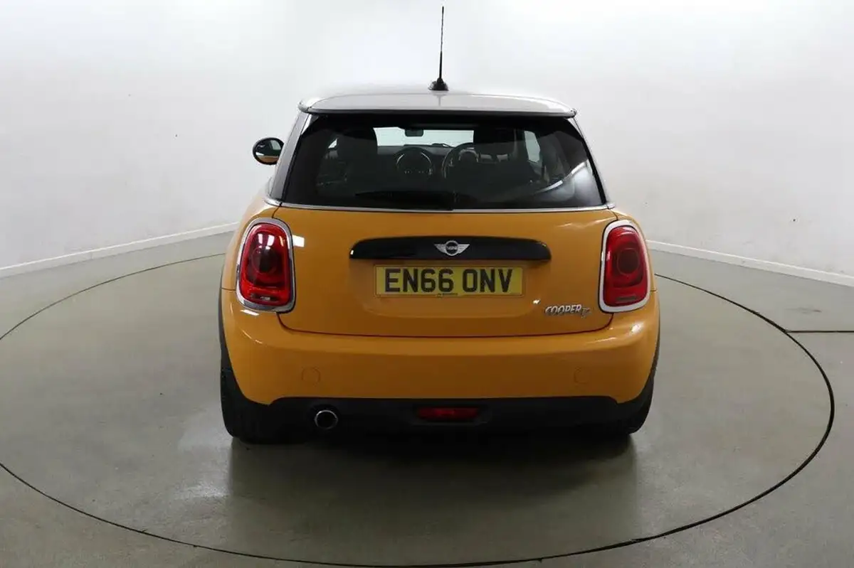 2017-mini-cooper-15td-cooper-d-ss-hatchback-3d-big-5