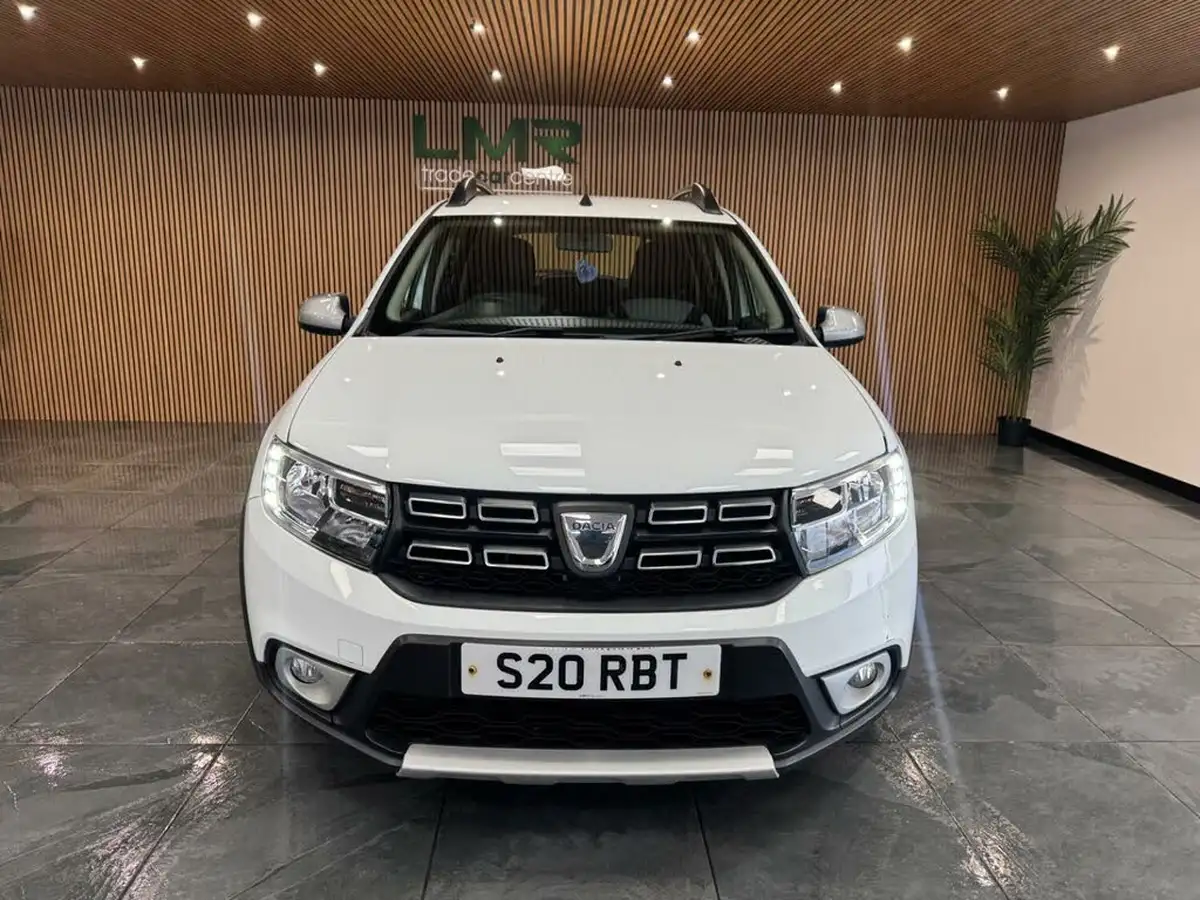 2017-dacia-sandero-stepway-09-tce-ambiance-big-2