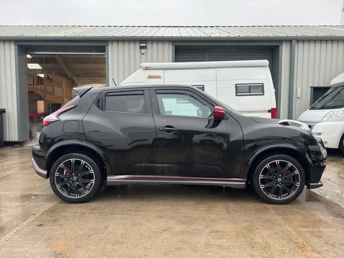 2017-nissan-juke-16-nismo-rs-218ps-big-29