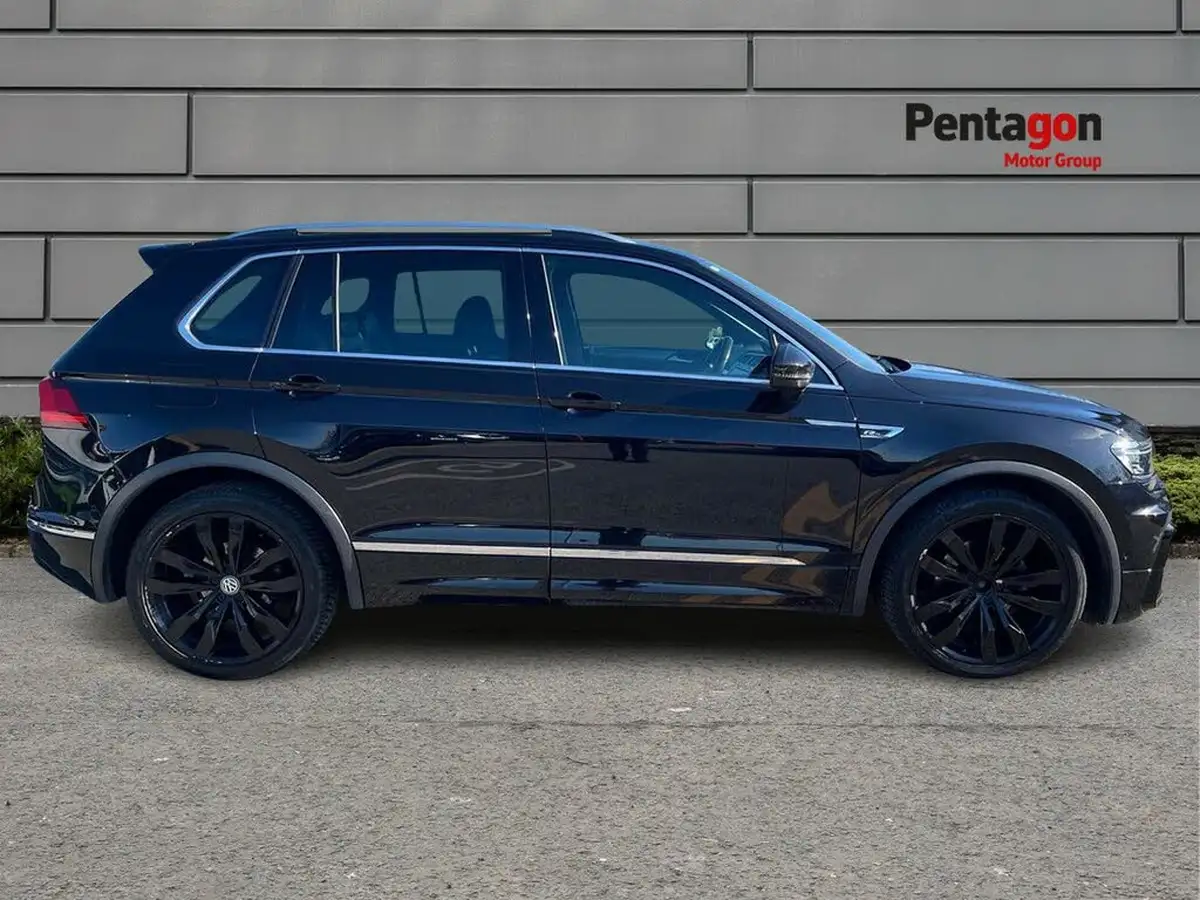 2020-volkswagen-tiguan-20tdi-r-line-tech-150ps-dsg-big-12