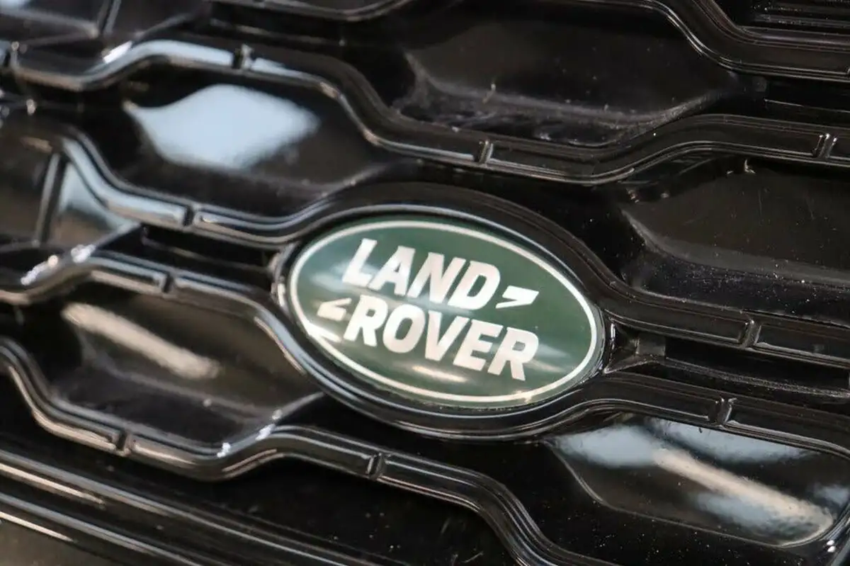 2021-land-rover-range-rover-sport-20-p400e-hse-dynamic-big-15