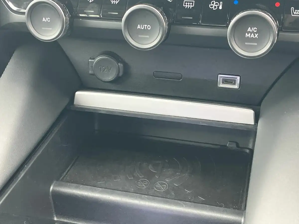 2023-citroen-c5-x-12-puretech-shine-plus-big-52