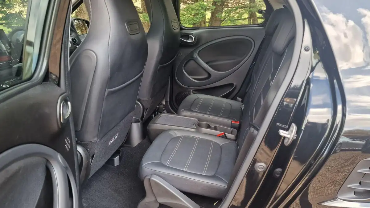 2017-smart-forfour-09-prime-sport-90bhp-ss-twinamic-big-6