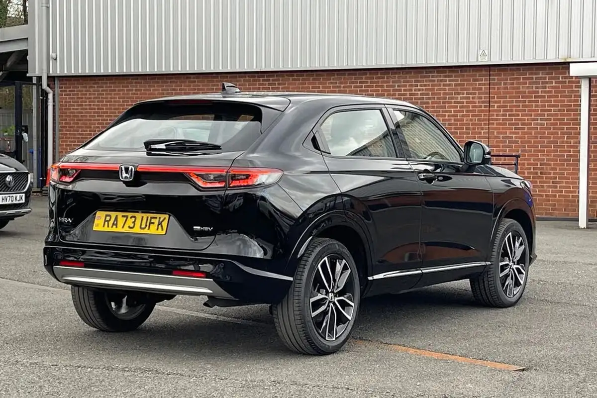 2024-honda-hr-v-15-i-mmd-advance-big-7