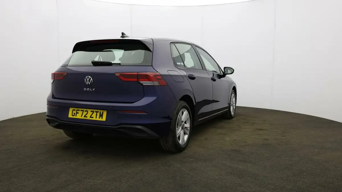 2022-volkswagen-golf-15-tsi-life-130ps-hatchback-big-58