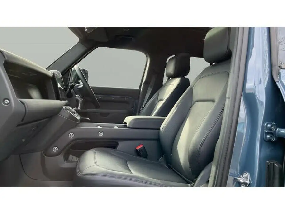 2024-land-rover-110-defender-30-d350-x-dynamic-hse-big-2