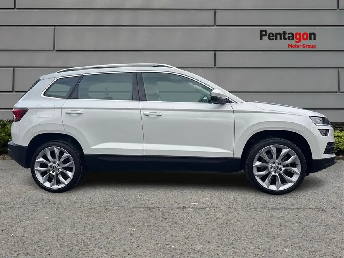 2022-skoda-karoq-15-tsi-se-l-dsg-big-10