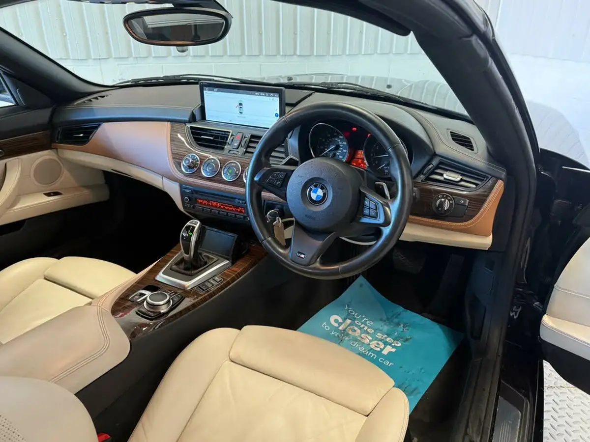 2015-bmw-z4-20-sdrive20i-m-sport-auto-big-13