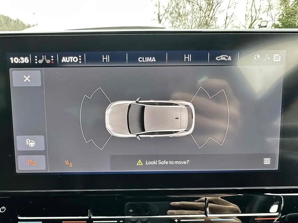 2022-seat-leon-big-42