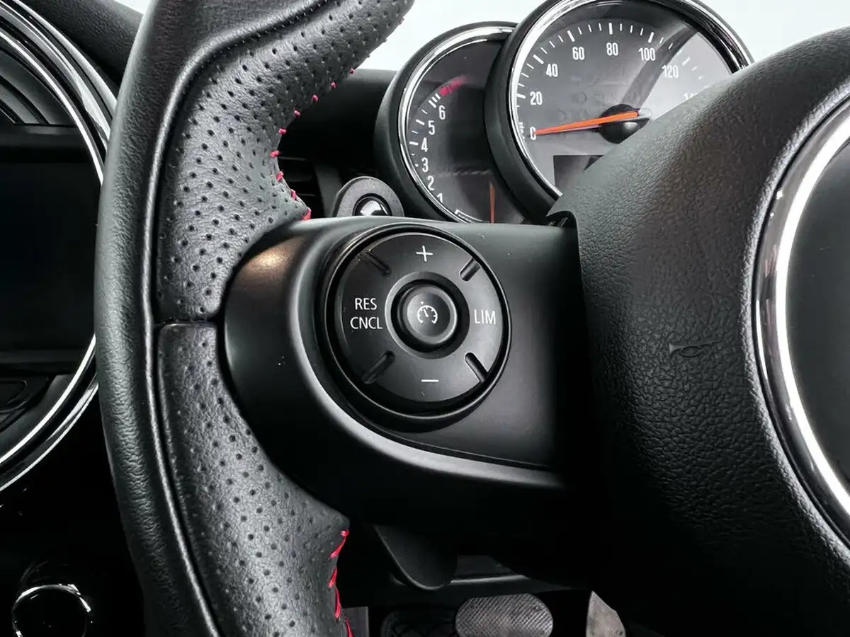 2017-mini-cooper-20-cooper-s-ss-hatchback-3d-sport-auto-big-23