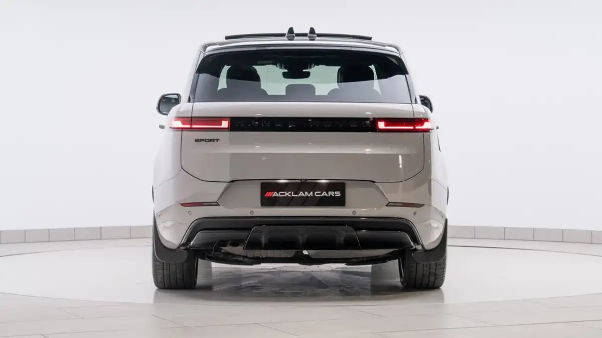 2024-land-rover-range-rover-sport-30-d300-dynamic-se-big-2