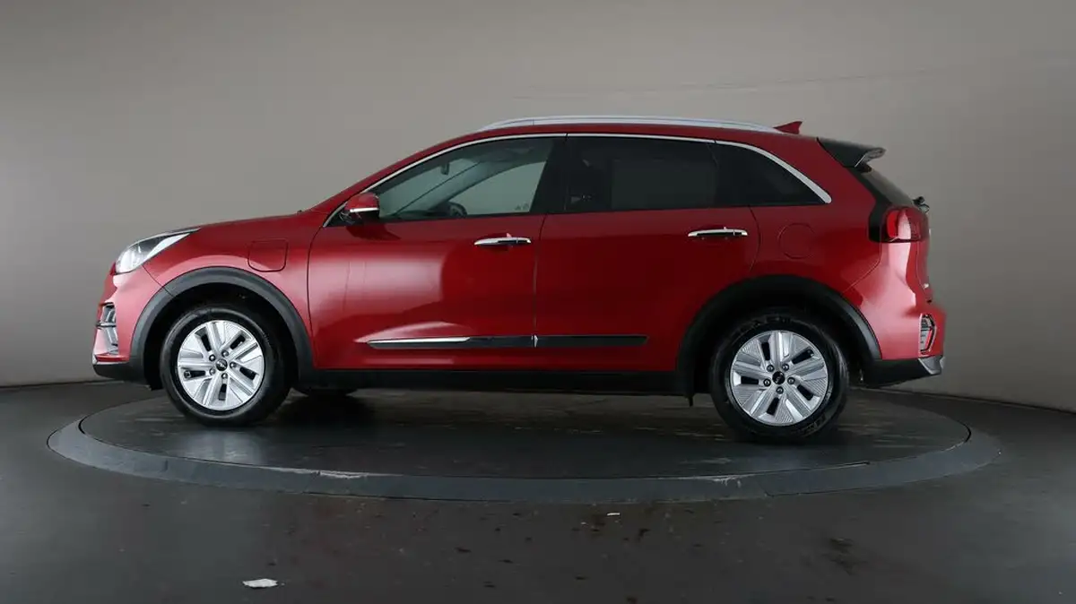 2021-kia-niro-16-gdi-phev-3-42in-cluster-big-36