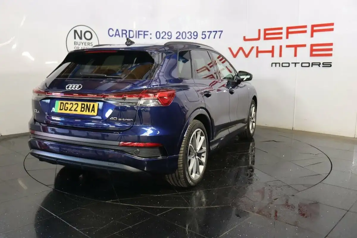 2022-audi-q4-e-tron-40e-edition-1-station-wagon-big-3