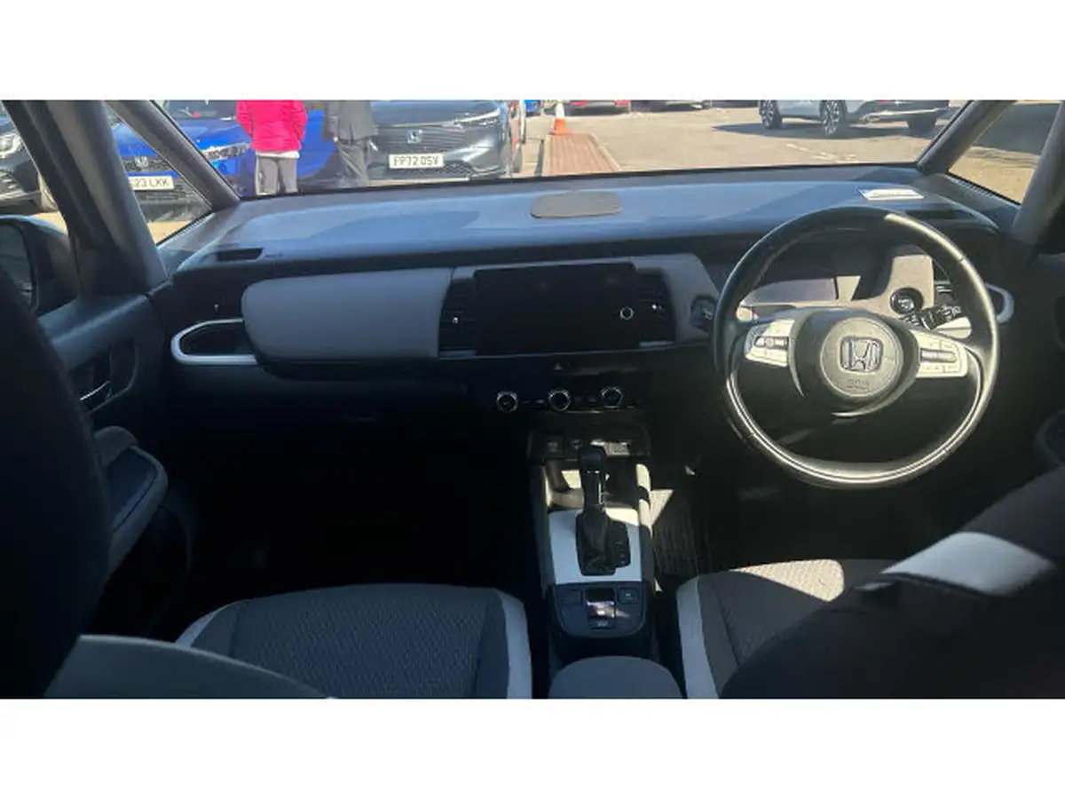 2023-honda-jazz-15-i-mmd-crosstar-ex-big-3