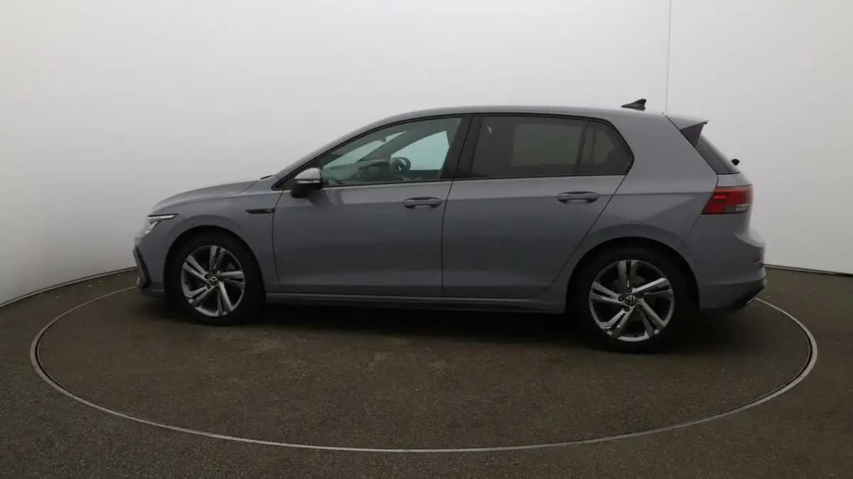 2022-volkswagen-golf-15-tsi-r-line-150ps-hatchback-big-51