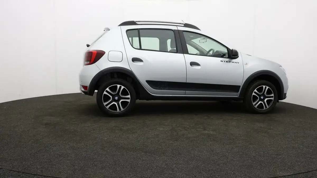 2021-dacia-sandero-stepway-09-tce-se-twenty-big-31