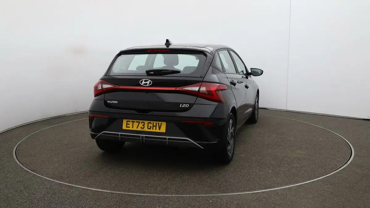 2024-hyundai-i20-10-t-gdi-advance-big-54