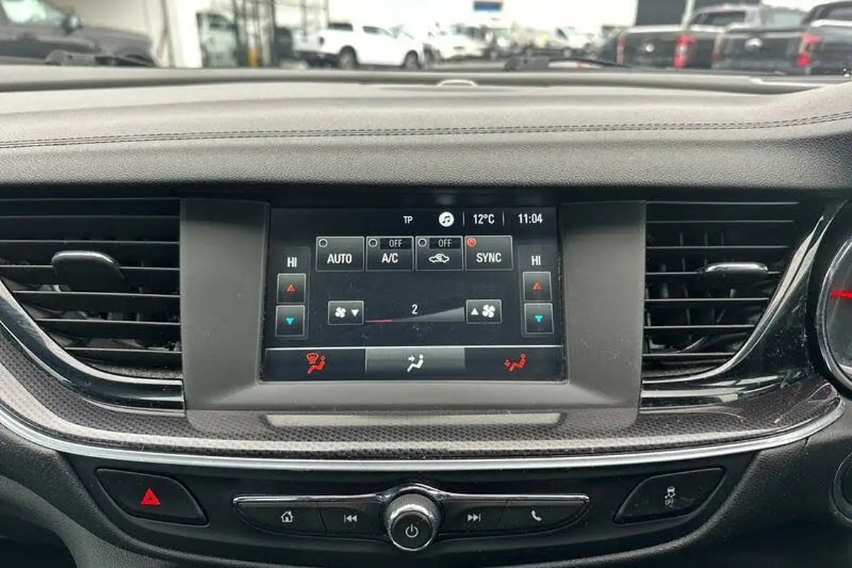 2019-vauxhall-insignia-grand-sport-15-turbo-sri-vx-line-nav-ss-auto-big-33