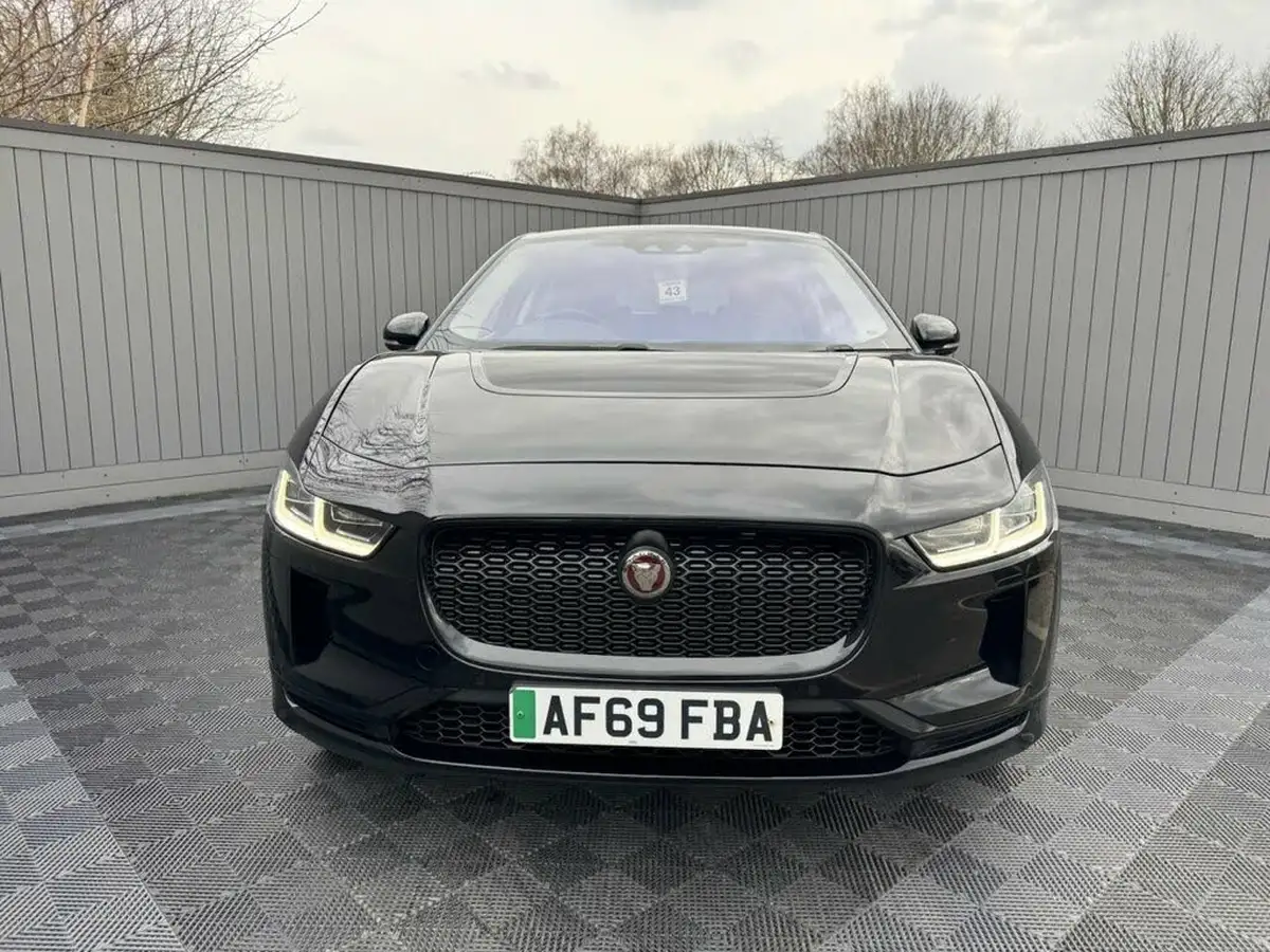 2019-jaguar-i-pace-ev400-se-big-5