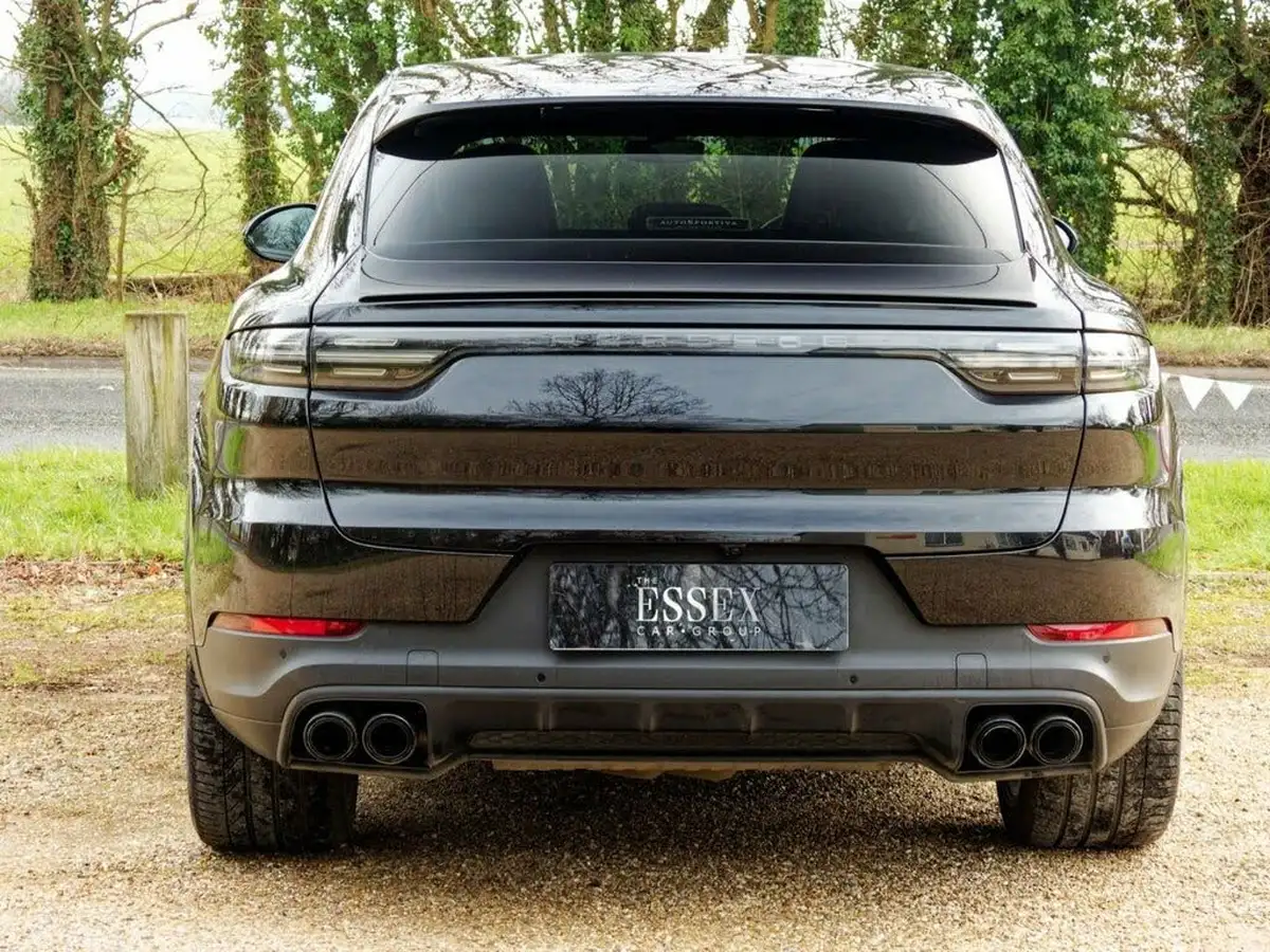 2020-porsche-cayenne-30-v6-coupe-big-9
