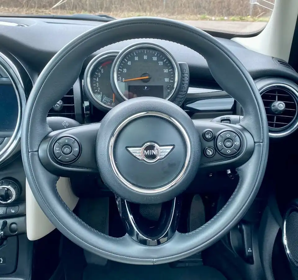2016-mini-cooper-15-cooper-ss-hatchback-5d-auto-big-11