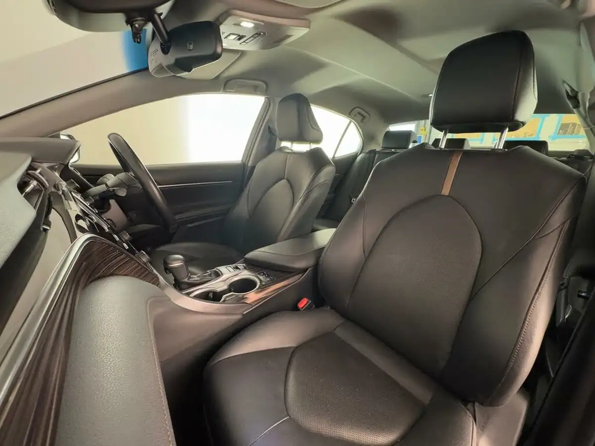 2020-toyota-camry-25-vvt-i-excel-big-11
