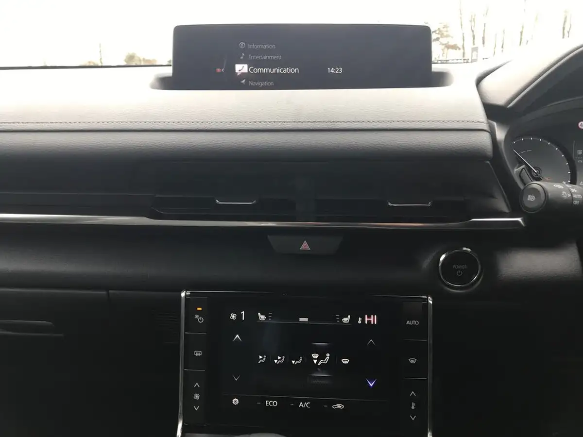 2023-mazda-mx-30-e-exclusive-line-145ps-0cc-big-16