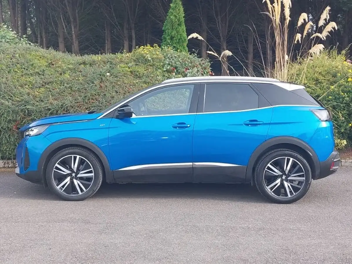 2022-peugeot-3008-suv-12-puretech-gt-premium-big-3