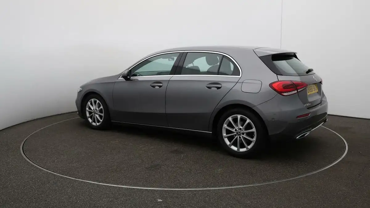 2019-mercedes-benz-a-class-15d-a180d-sport-executive-hatchback-5d-7g-dct-big-27