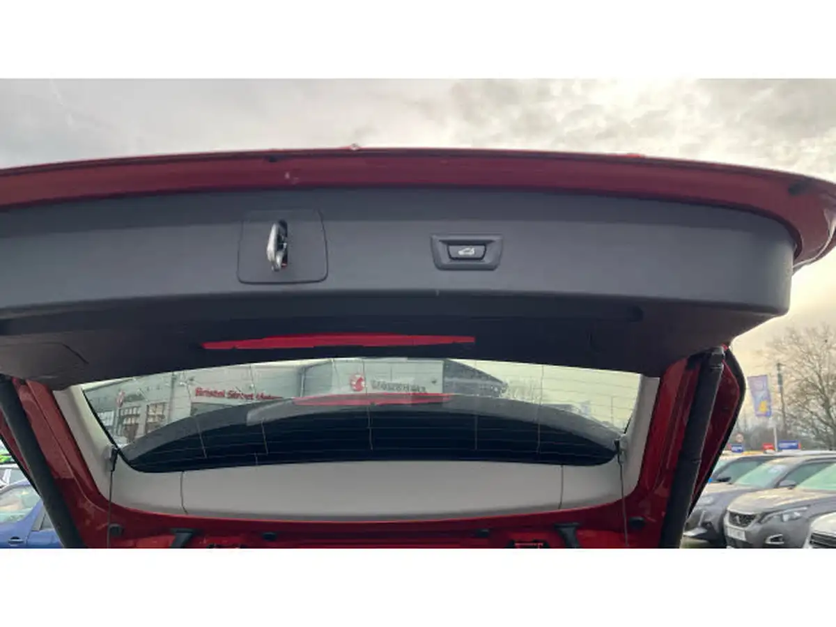 2021-bmw-x1-20-xdrive20i-xline-big-20