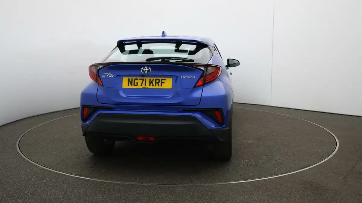 2022-toyota-c-hr-18-vvt-i-icon-big-6
