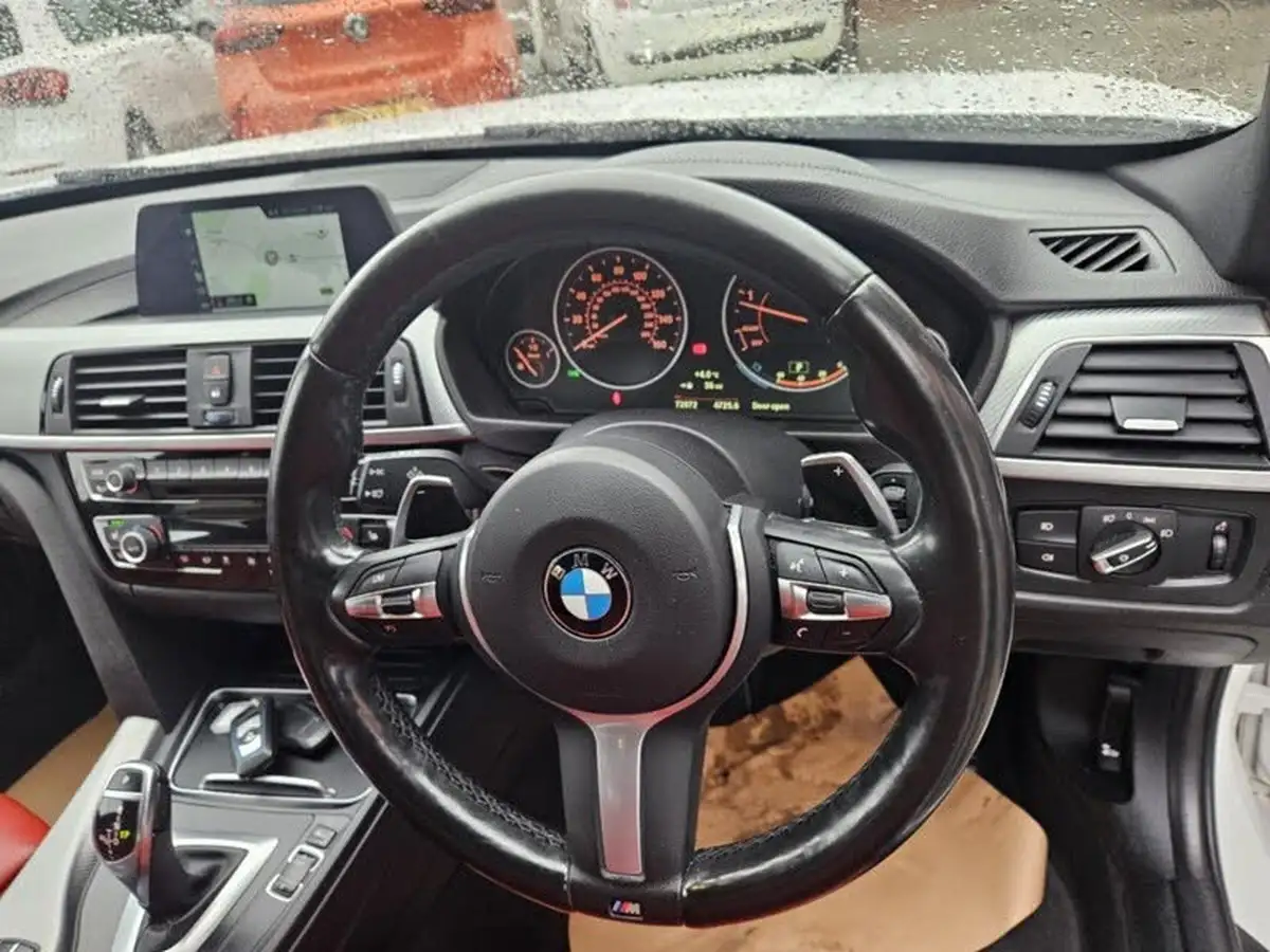 2018-bmw-3-series-20td-320d-m-sport-shadow-edition-saloon-4d-auto-big-24