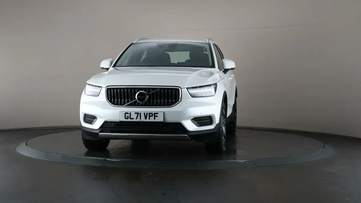 2022-volvo-xc40-20-b4-inscription-awd-big-38