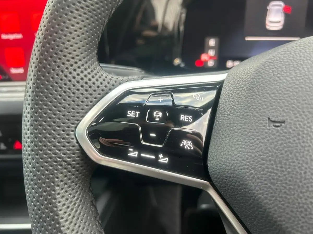 2020-volkswagen-golf-20-tsi-gti-dsg-big-15